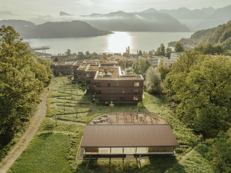 Simon Rüegg Landschaftsarchitektur-Fotografie Überbauung Obstbeg Horw MARCOLEU